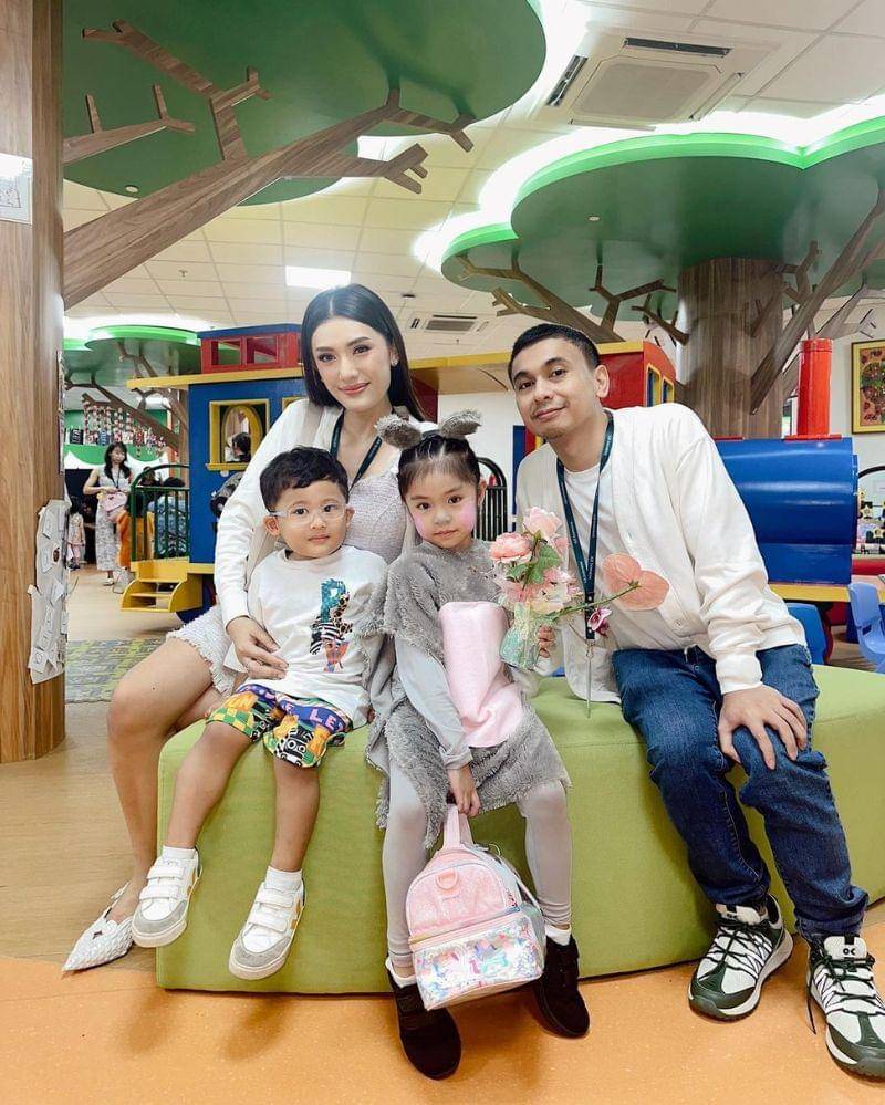 Instagram.com/anissaaziza